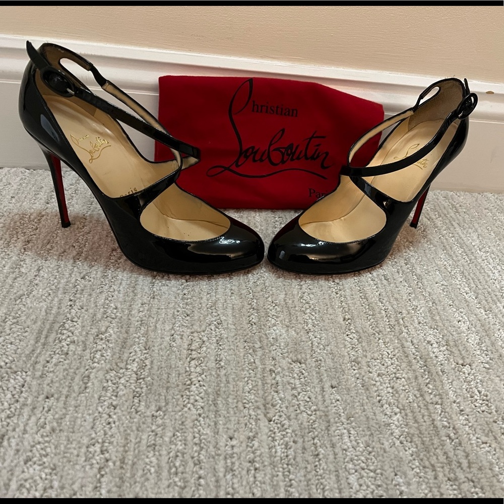 Black Christian Louboutin heels. Great condition. Narrow.